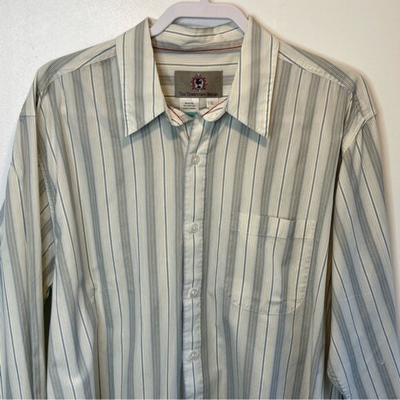 The Territory Ahead Large Long Sleeve Button Up - Picture 4 of 9